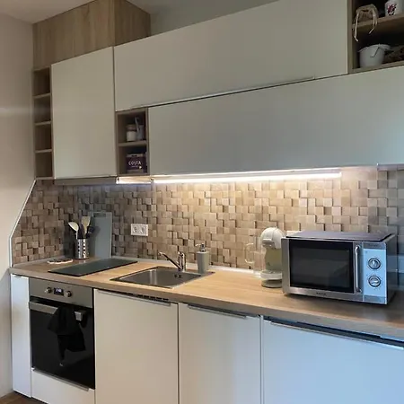 The Couple Place Apartment Varna
